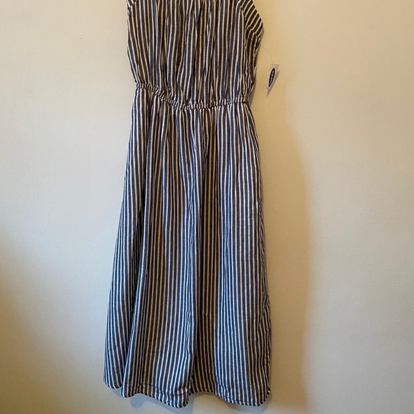Old Navy Midi Dress - Picture 3 of 3